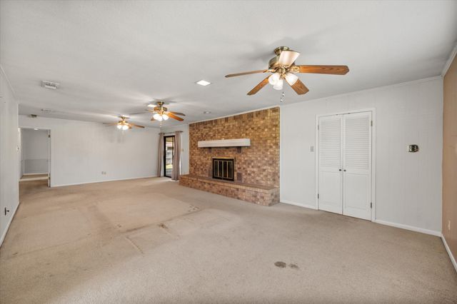 316 Mckinney Avenue, Corsicana, TX 75110