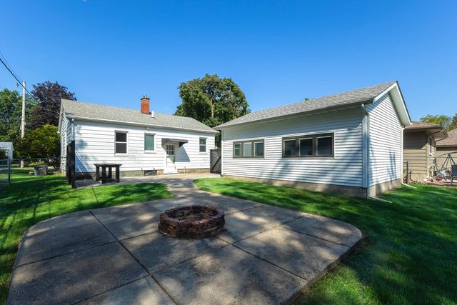 3714 12th Street, East Moline, IL 61244