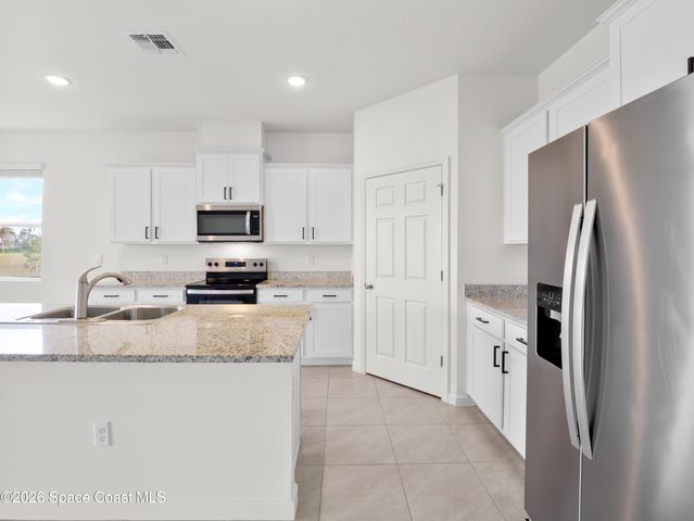 5388 Waterfall Place, Grant, FL 32949