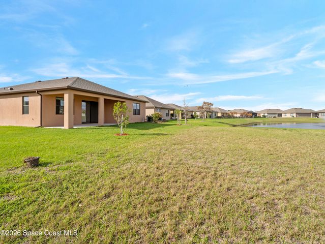 5388 Waterfall Place, Grant, FL 32949