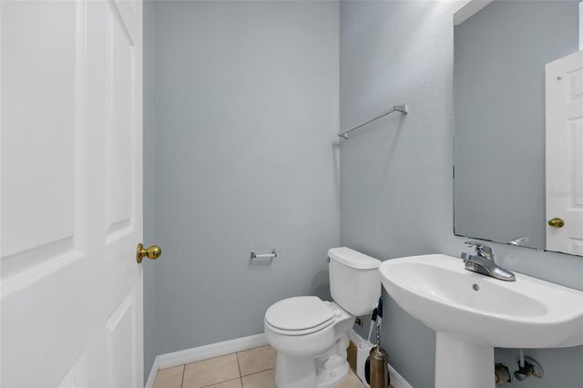 5266 PARADISE CAY CIRCLE, Kissimmee, FL 34746