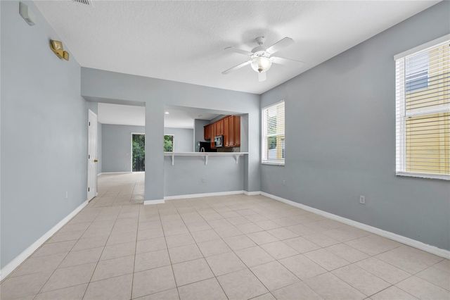 5266 PARADISE CAY CIRCLE, Kissimmee, FL 34746