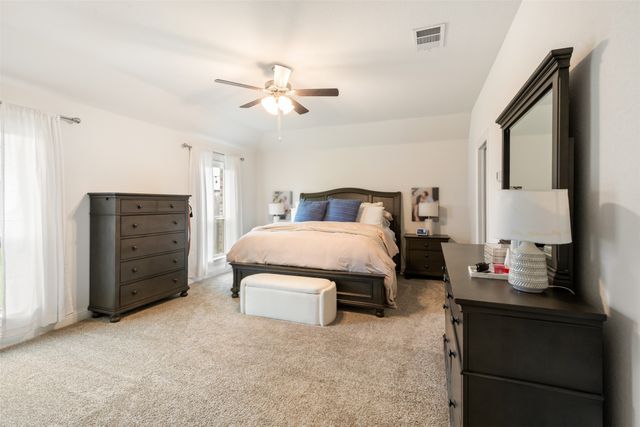 11028 Los Alamos Drive, Aubrey, TX 76227