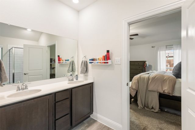 11028 Los Alamos Drive, Aubrey, TX 76227