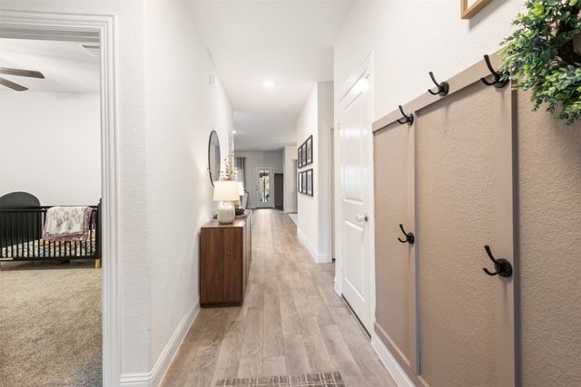 11028 Los Alamos Drive, Aubrey, TX 76227