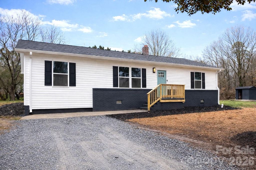 112 Harmony Trail, Gastonia, NC 28056