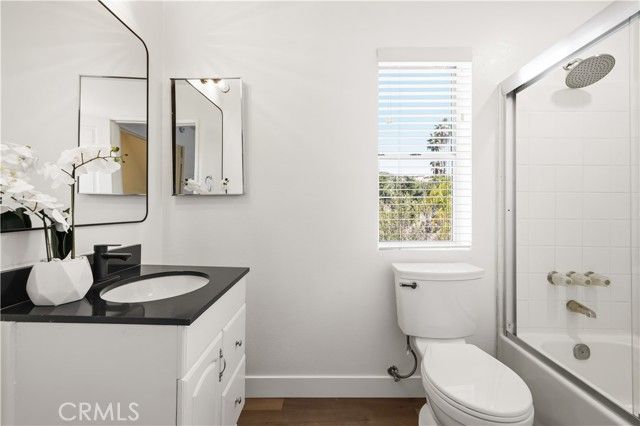 24603 Little Oak, Newhall (santa Clarita), CA 91321