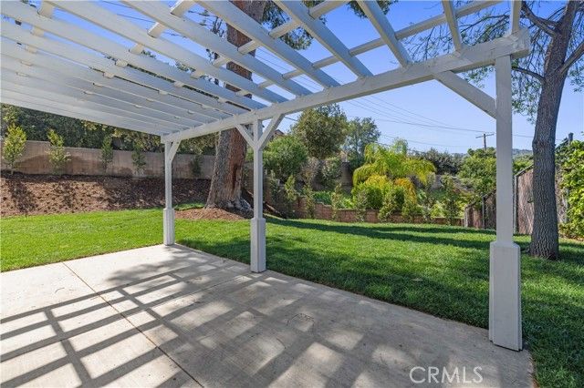 24603 Little Oak, Newhall (santa Clarita), CA 91321