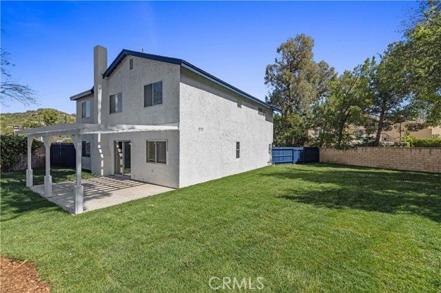 24603 Little Oak, Newhall (santa Clarita), CA 91321