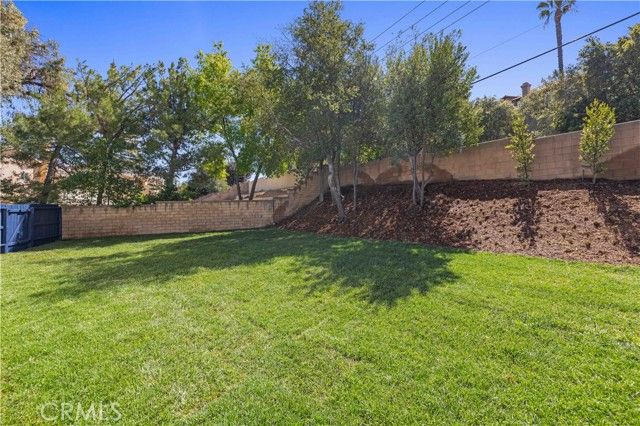 24603 Little Oak, Newhall (santa Clarita), CA 91321