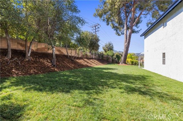 24603 Little Oak, Newhall (santa Clarita), CA 91321
