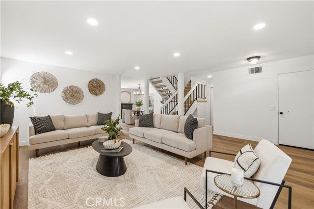 24603 Little Oak, Newhall (santa Clarita), CA 91321