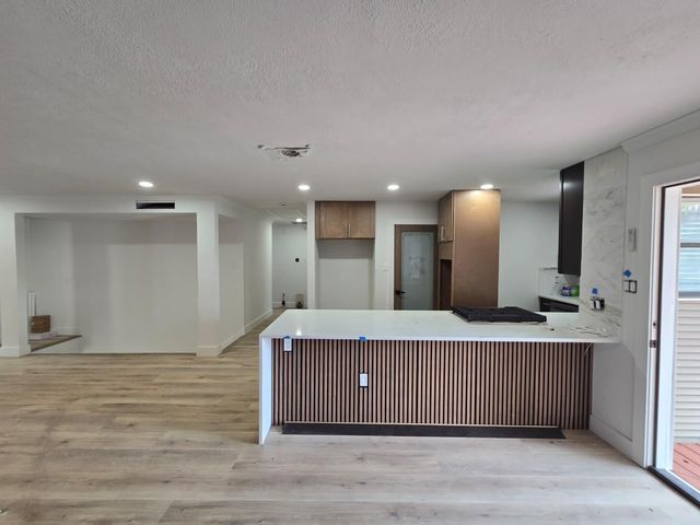 409 Brook Hollow Drive, Conroe, TX 77385