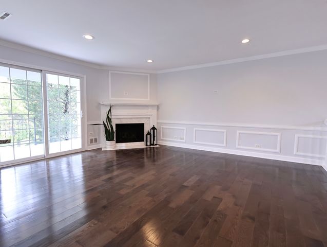38 The Court of Greenway, Northbrook, IL 60062