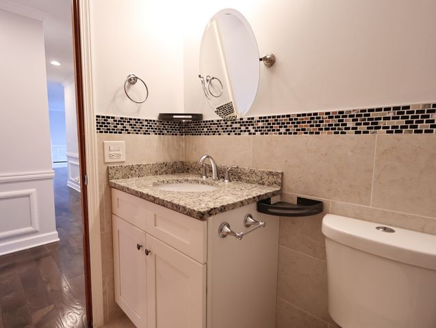 38 The Court of Greenway, Northbrook, IL 60062