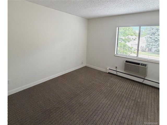 13800 E Marina Dr 102, Aurora, CO 80014