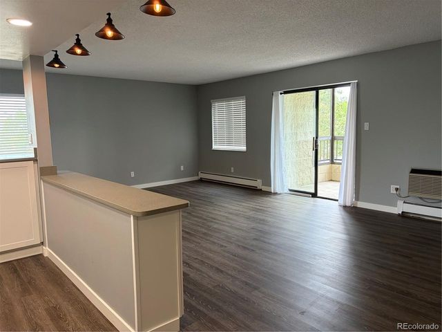 13800 E Marina Dr 102, Aurora, CO 80014