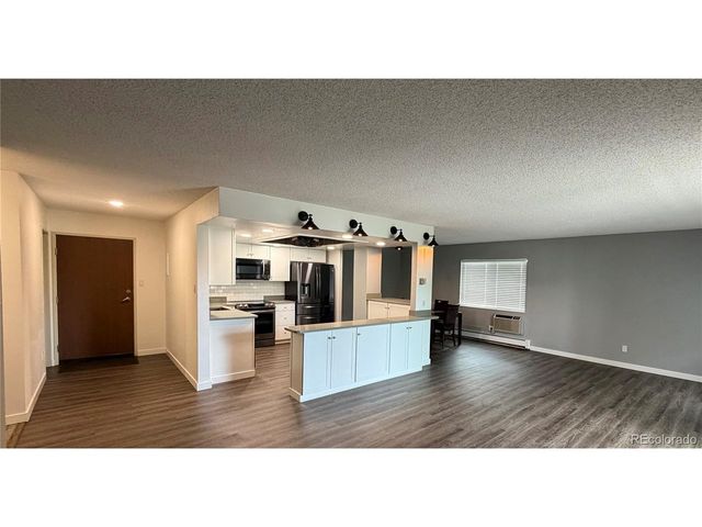 13800 E Marina Dr 102, Aurora, CO 80014