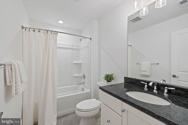 4809 HOGAN DR #4, Wilmington, DE 19808