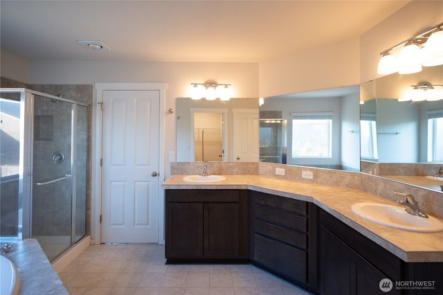 10524 191st Street E, Puyallup, WA 98374