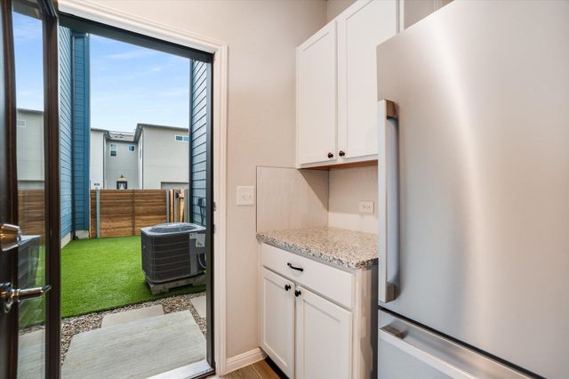 9015 Cattle Baron PATH, Austin, TX 78747