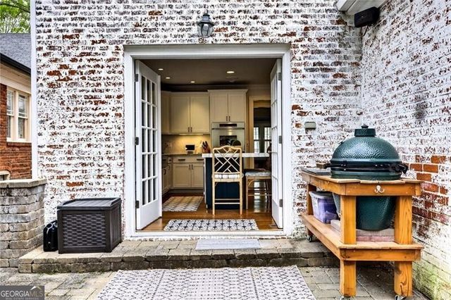 1298 Lanier Boulevard NE, Atlanta, GA 30306