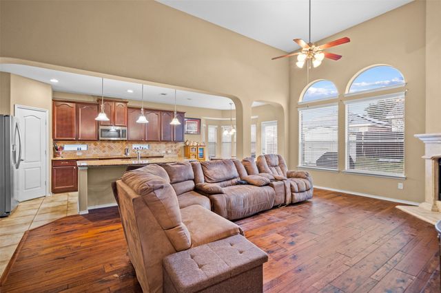 1725 Quails Nest Drive, Fort Worth, TX 76177