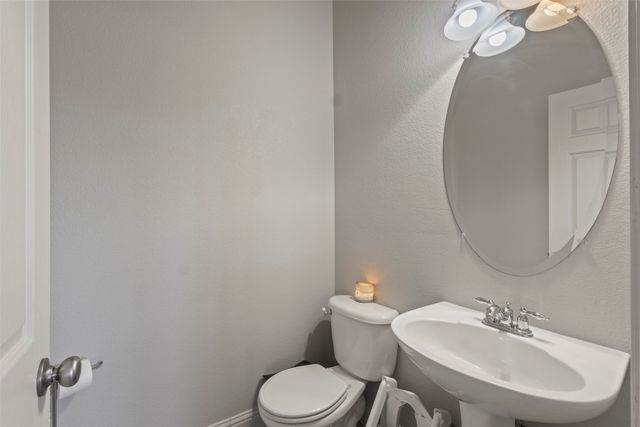 2302 Grizzly Run Lane, Euless, TX 76039