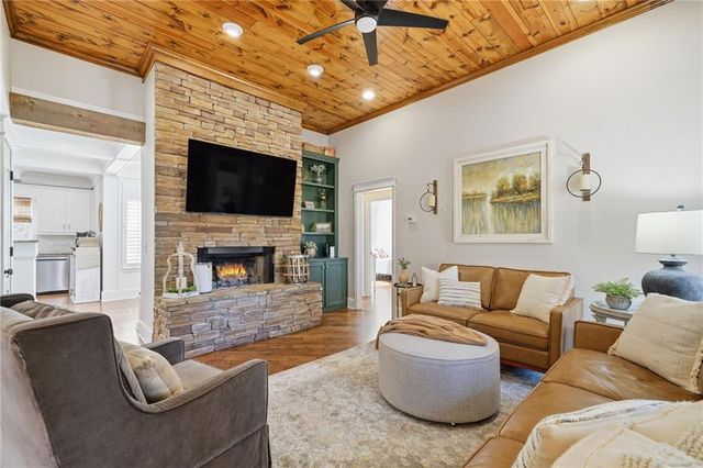 737 Sardis Circle, Canton, GA 30114