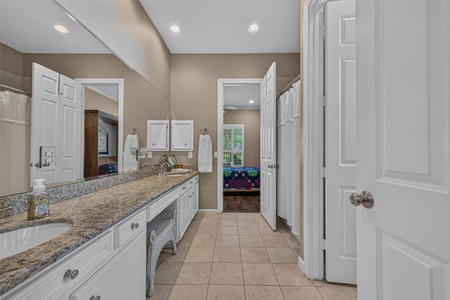 5219 Waterbeck Street, Fulshear, TX 77441
