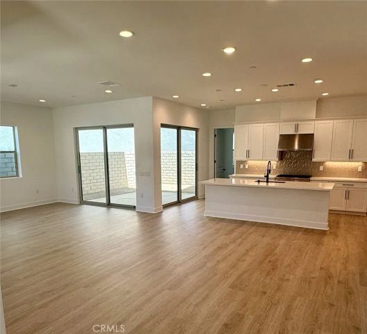 27430 Creekwood Lane, Valencia, CA 91381