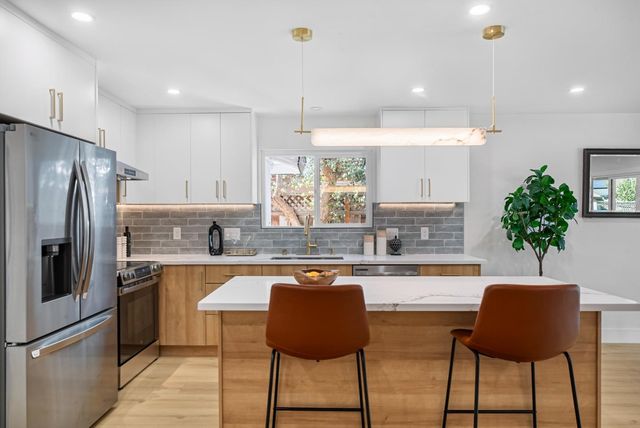 867 Ironwood Drive, San Jose, CA 95125