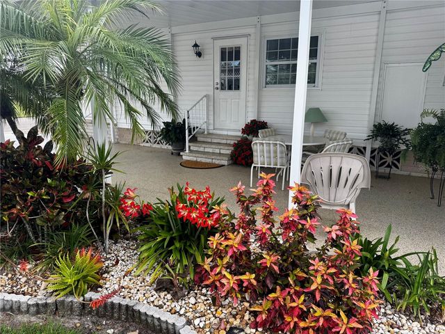 5619 BAYSHORE ROAD 142, Palmetto, FL 34221