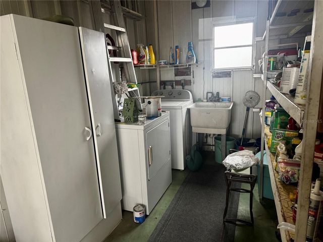 5619 BAYSHORE ROAD 142, Palmetto, FL 34221