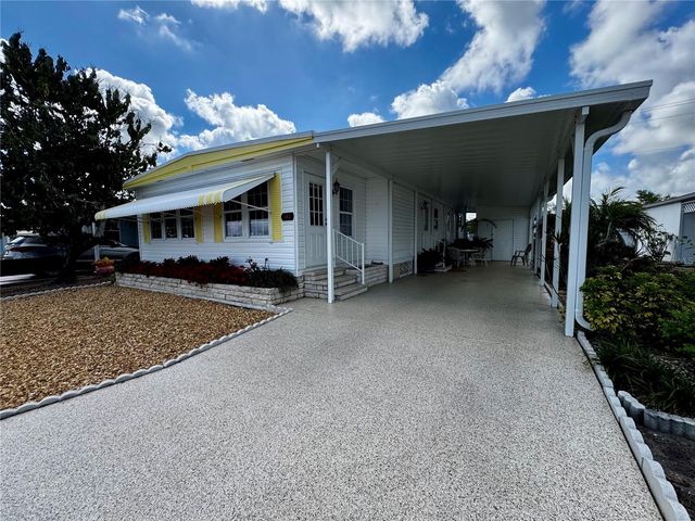 5619 BAYSHORE ROAD 142, Palmetto, FL 34221