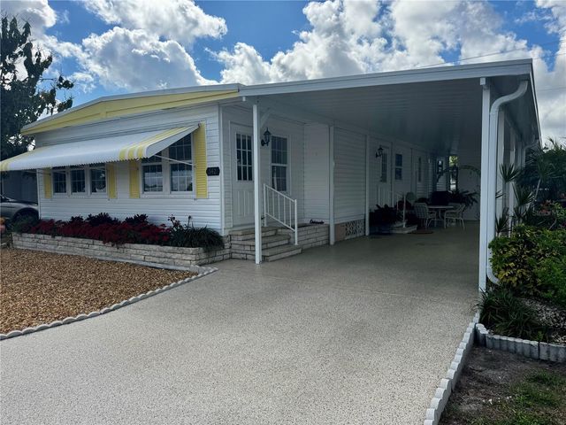 5619 BAYSHORE ROAD 142, Palmetto, FL 34221