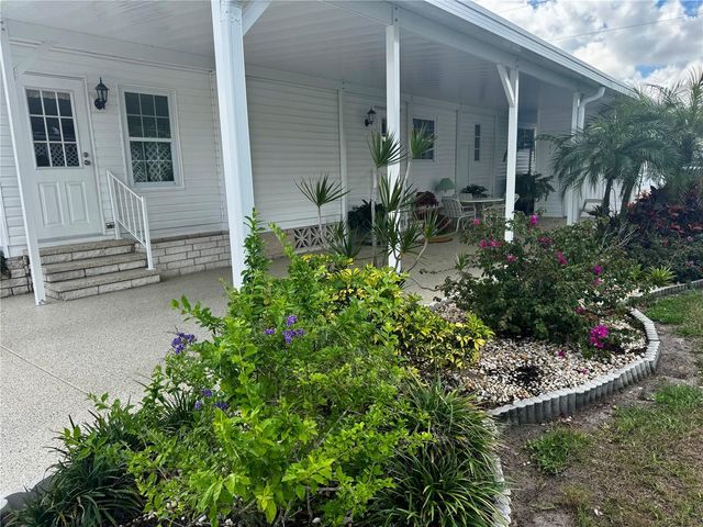 5619 BAYSHORE ROAD 142, Palmetto, FL 34221