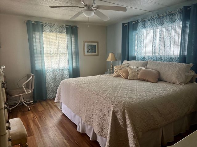 5619 BAYSHORE ROAD 142, Palmetto, FL 34221