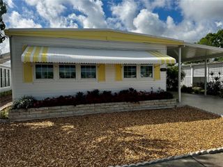 5619 BAYSHORE ROAD 142, Palmetto, FL 34221