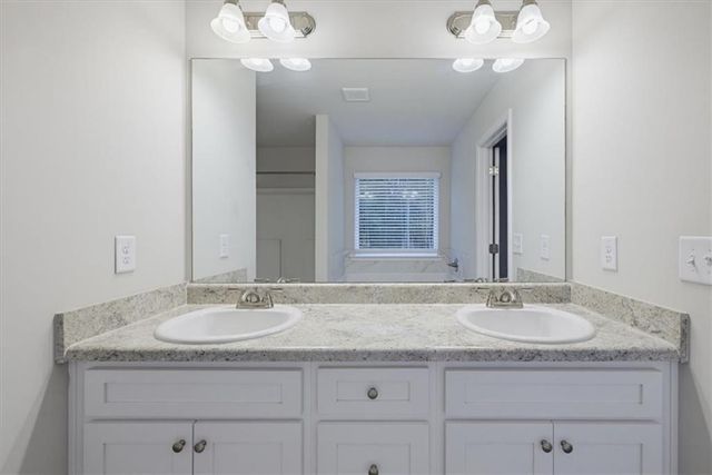 676 Ragan Court, Social Circle, GA 30025