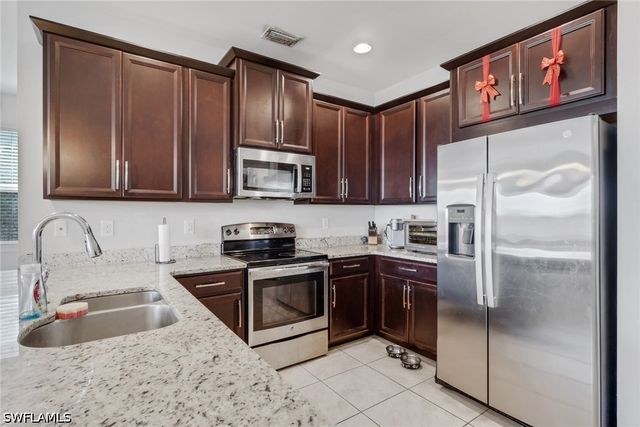 10884 Alvara WAY, Bonita Springs, FL 34135