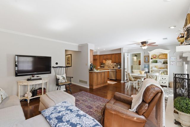 1152 Turkey Foot Road, Lexington, KY 40502