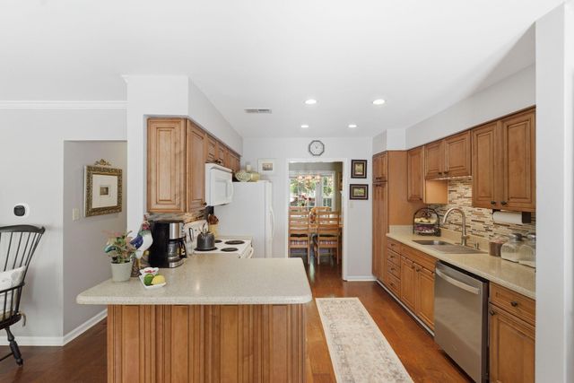 1152 Turkey Foot Road, Lexington, KY 40502
