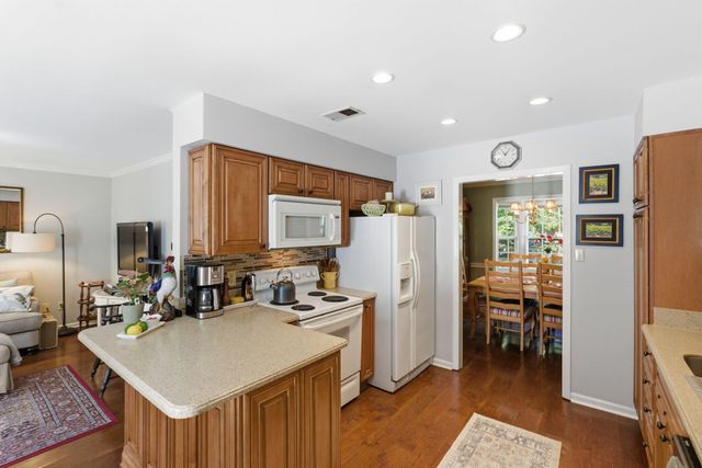 1152 Turkey Foot Road, Lexington, KY 40502
