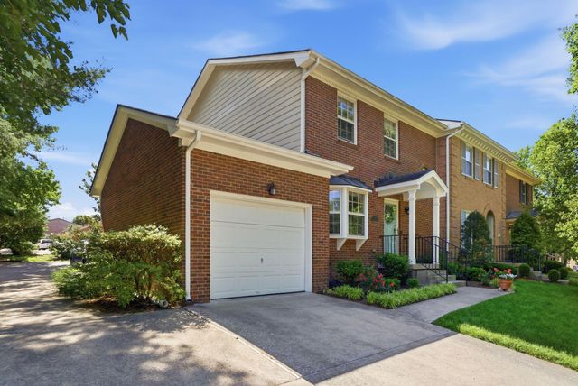 1152 Turkey Foot Road, Lexington, KY 40502