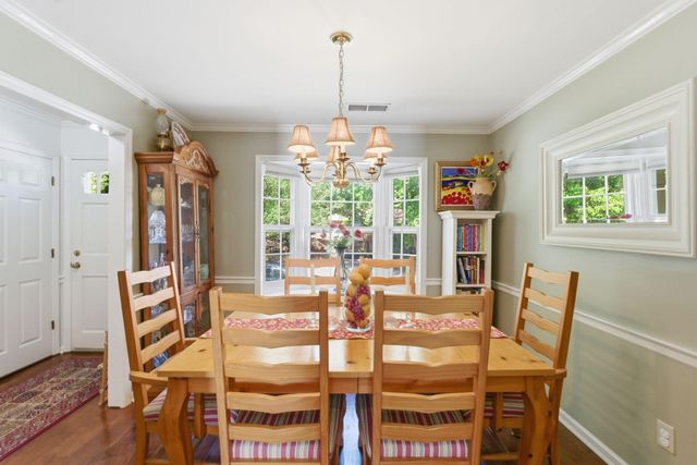 1152 Turkey Foot Road, Lexington, KY 40502