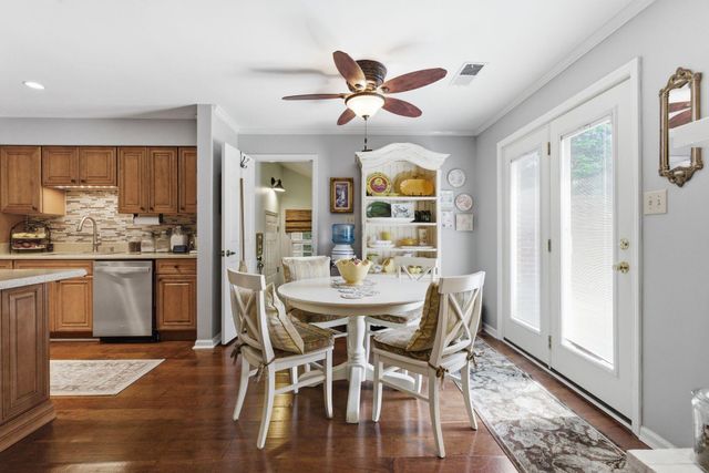 1152 Turkey Foot Road, Lexington, KY 40502