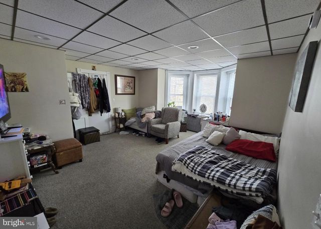 511 CHESTER PIKE, Sharon Hill, PA 19079