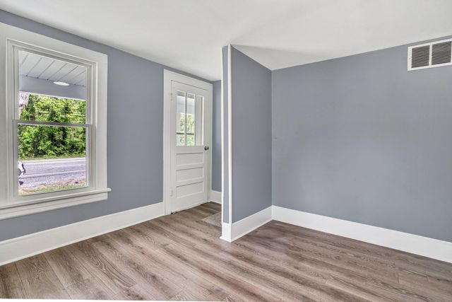 4034 Lee Hwy, Troutville, VA 24175