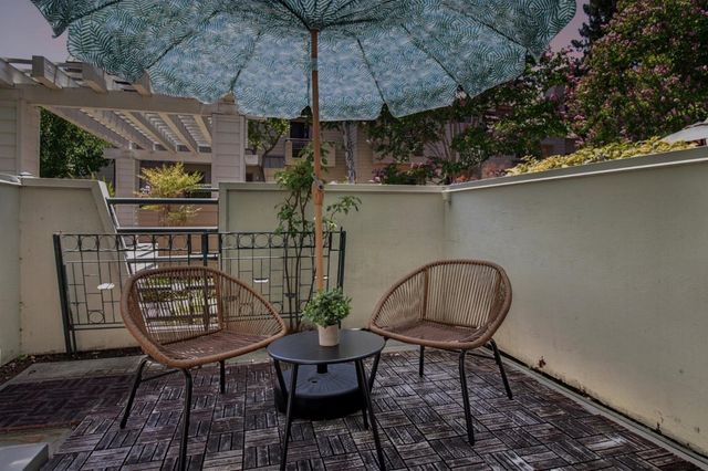 767 Loma Verde B, Palo Alto, CA 94303